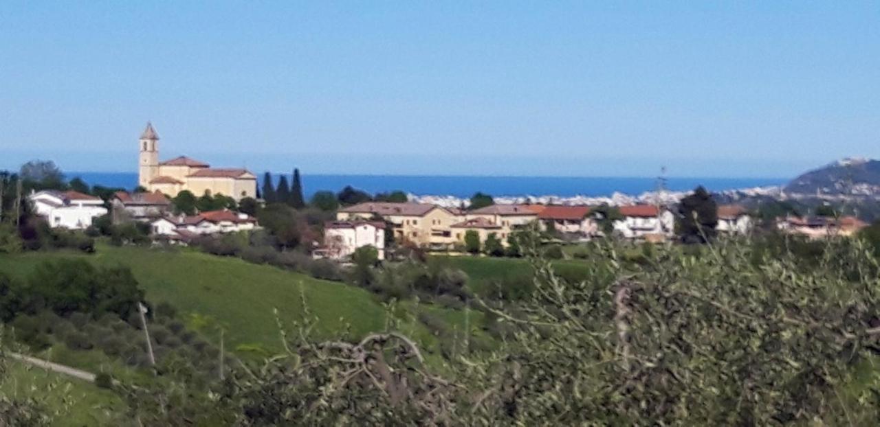La Casa Nella Prateria Bed & Breakfast Misano Adriatico Exterior photo